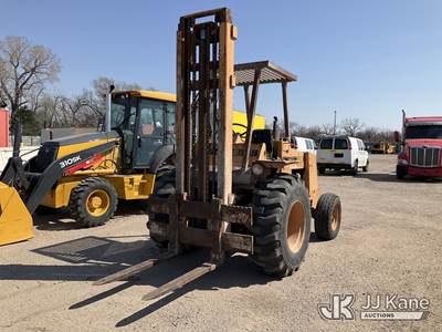 1970 Case 585C Rough Terrain Forklift