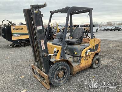 Cat 2P5000 Forklift