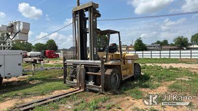 1998 Cat DP100 Pneumatic Tired Forklift