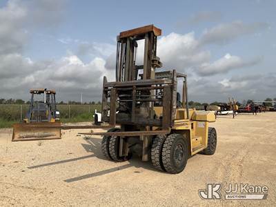 1997 Caterpillar DP100 Rough Terrain Forklift