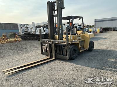 2001 Caterpillar DP70 Solid Tired Forklift