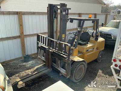 2004 Caterpillar GP50K Pneumatic Tired Forklift