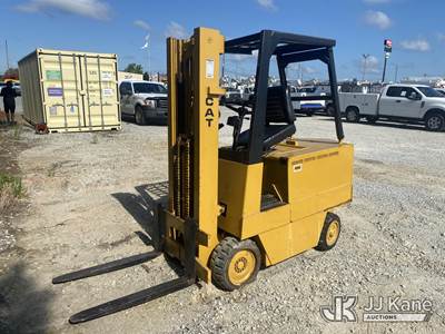 Caterpillar M50 Cushion Tired Forklift