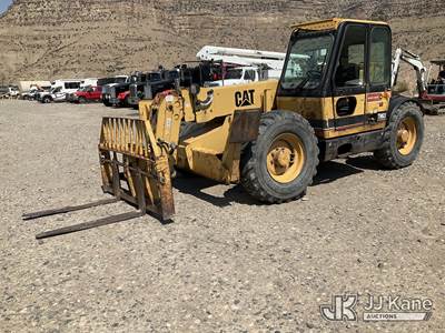 1995 Caterpillar TH63 Rough Terrain Telescopic Boom Forklift