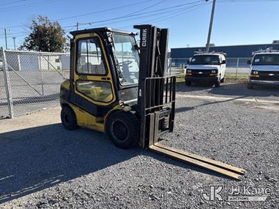 Clark C30D Pneumatic Tired Forklift