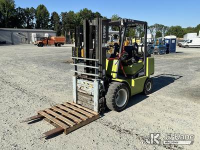 Clark CGP30 Solid Tired Forklift