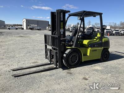 2022 Clark CKC40 Solid Tired Forklift