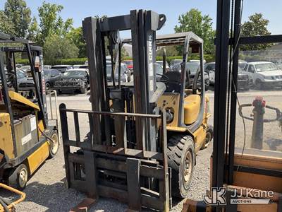 2003 Clark CMP40 Rubber Tired Forklift