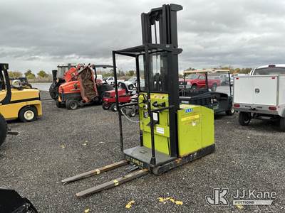 Clark OP15 Stand-Up Forklift Order Picker