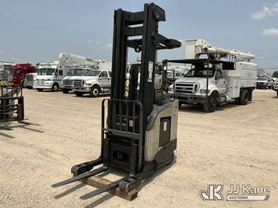 2010 Crown RR5220-35 Stand-Up Forklift