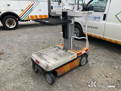 2016 Crown WAV50-118 Electric Work Assist Vehicle