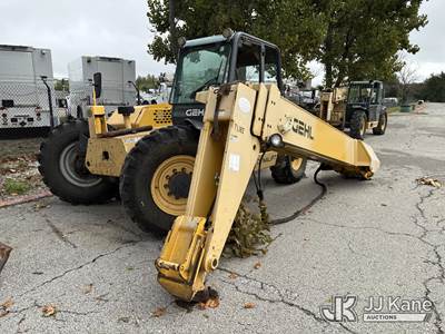 2011 Gehl DL1240 Rough Terrain Telescopic Boom Forklift