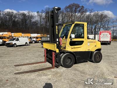 2015 Hyster H155FT Rubber Tired Forklift