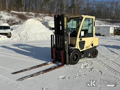 2016 Hyster H60FT Rubber Tired Forklift