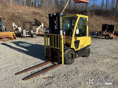 2017 Hyster H60FT Rubber Tired Forklift