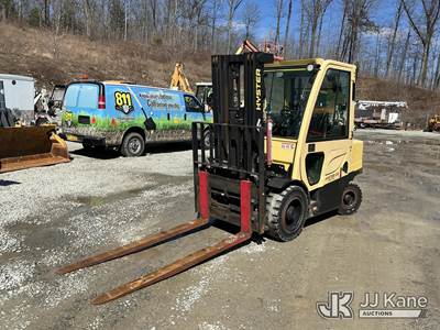 2016 Hyster H60FT Rubber Tired Forklift