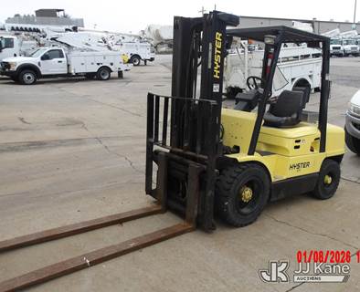 2020 Hyster H60XM Pneumatic Tired Forklift