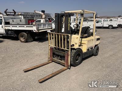 2005 Hyster H65XM Pneumatic Tired Forklift