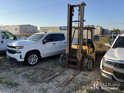 1997 Hyster Cushion Tired Forklift