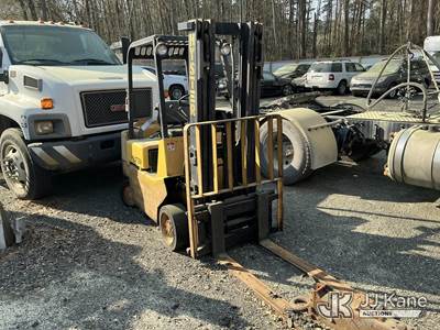 2008 Hyster S40XL Solid Tired Forklift