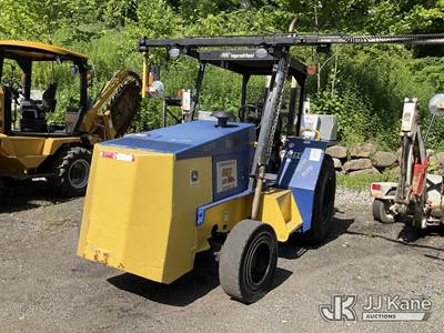 2008 Ingersoll Rand RT708J Pneumatic Tired Trailer Mover/Lift
