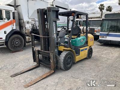 Komatsu FG40ZT-8 Solid Tired Forklift