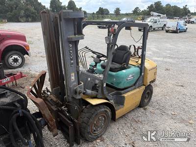 Komatsu FG40ZT-8 Rubber Tired Forklift