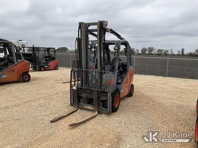 2018 Linde H30T Solid Tired Forklift