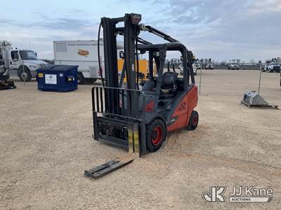 2013 Linde H30T Solid Tired Forklift