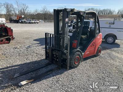 2012 Linde H35T Solid Tired Forklift