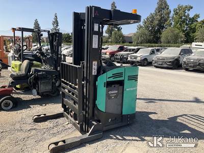 . Mitsubishi ESR20N Stand-Up Forklift