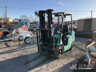 MITSUBISHI FG20CN Solid Tired Forklift