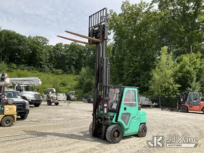 2006 Mitsubishi FG30N Solid Tired Forklift