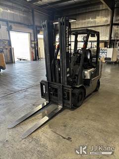 2012 Nissan MCUG1F2F30LV Solid Tired Forklift