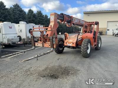 2002 SkyTrak 6036C Rough Terrain Telescopic Boom Forklift