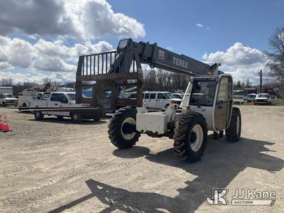 2004 Terex TH842c Rough Terrain Telescopic Boom Forklift