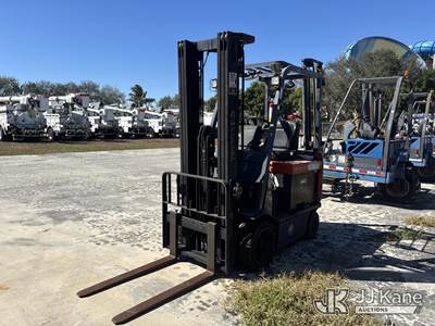 Toyota 7FBCU25 Solid Tired Forklift