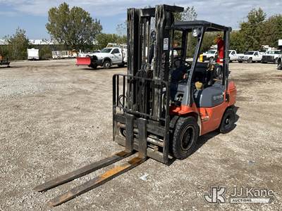 Toyota 7FGU32 Forklift