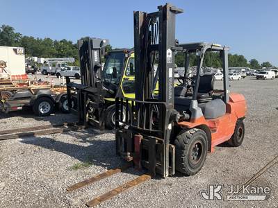 2001 Toyota 7FGU45 Pneumatic Tired Forklift