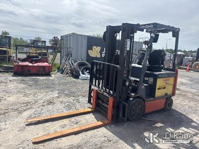2013 Toyota 8FBCU25 Solid Tired Forklift