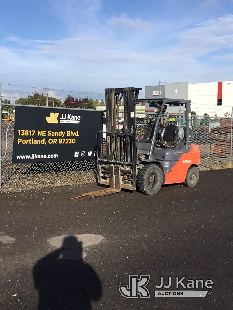 2008 Toyota 8FGCU25 Rubber Tired Forklift For Sale, 1,709 Hours