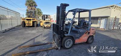 2014 Toyota 8FGU30 Solid Tired Forklift