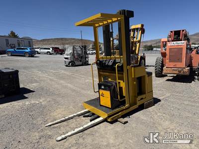 Yale 0S030EAN24TE095 Stand-Up Forklift