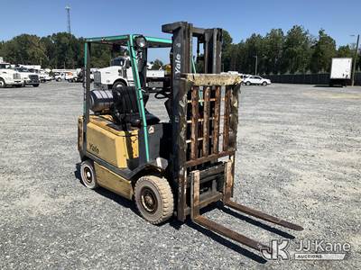 Yale GLP030AFNUAF084 Solid Tired Forklift