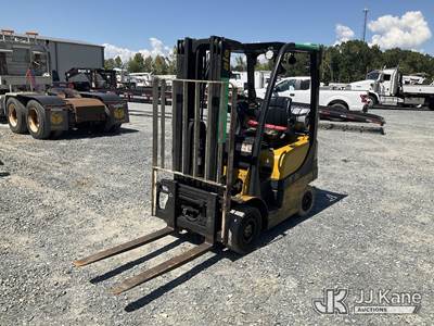 Yale GLP030VXNURE084 Solid Tired Forklift