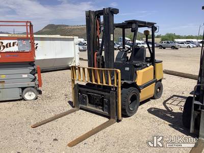 2018 Yale GLP065 Pneumatic Tired Forklift