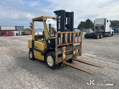 Yale GLP080CLFNSBE093 Solid Tired Forklift