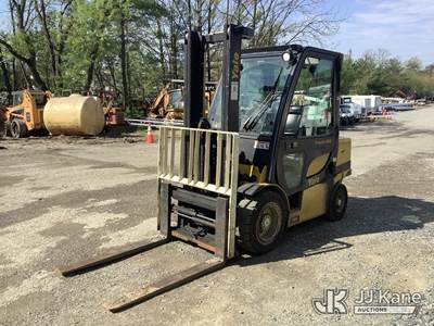 2016 Yale GP060VX Solid Tired Forklift