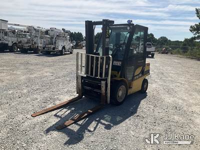 Yale GP060VX Solid Tired Forklift