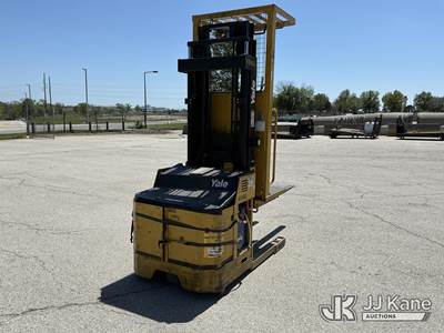 2004 Yale OS030ECN24TE Stand-Up Forklift Order Picker